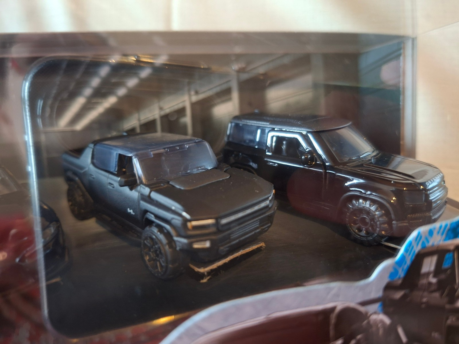 Majorette Ride Cool Black Edition Bugatti Lamborghini Toyota Land Rover GMC (ET)