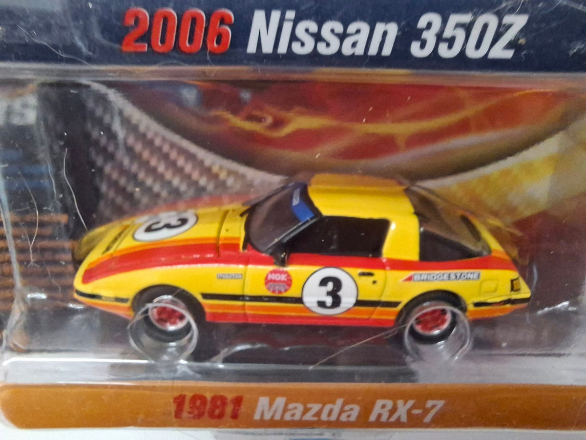 Johnny Lightning Pack Import Heat GT 2006 Nissan 350z & 1981 Mazda RX-7 (NG42)