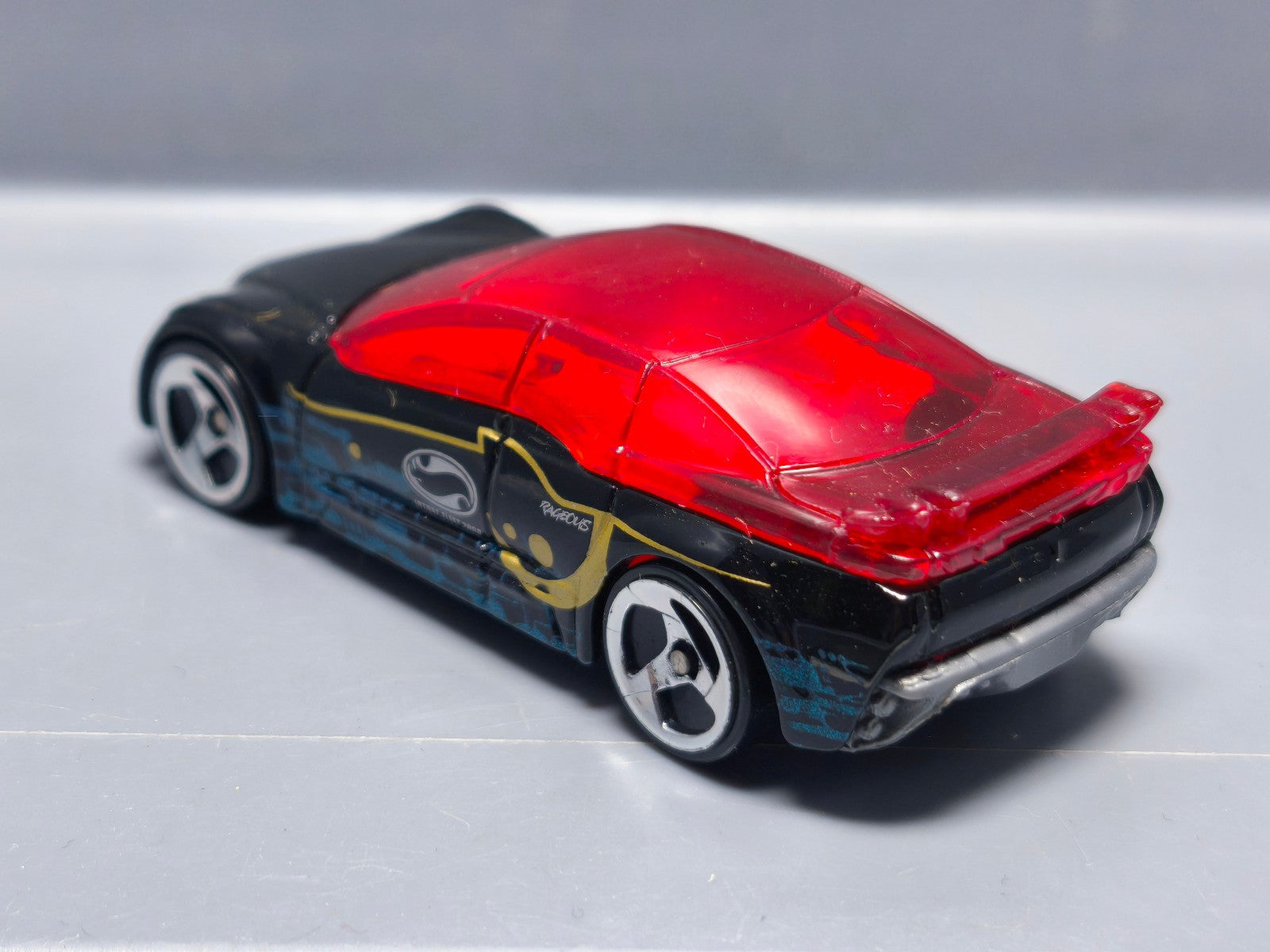 Hot Wheels Pontiac rageous version china 2000-002  (A13)
