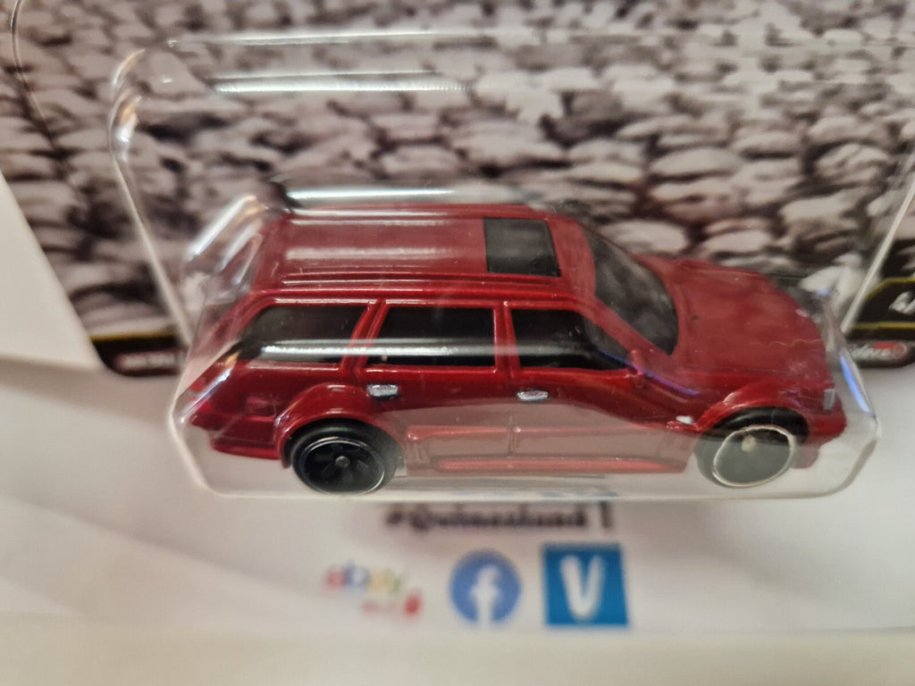 Hot Wheels Set  2025 Fast Wagons Audi Chevrolet Volvo Subaru   Lot de 5 (NG65)