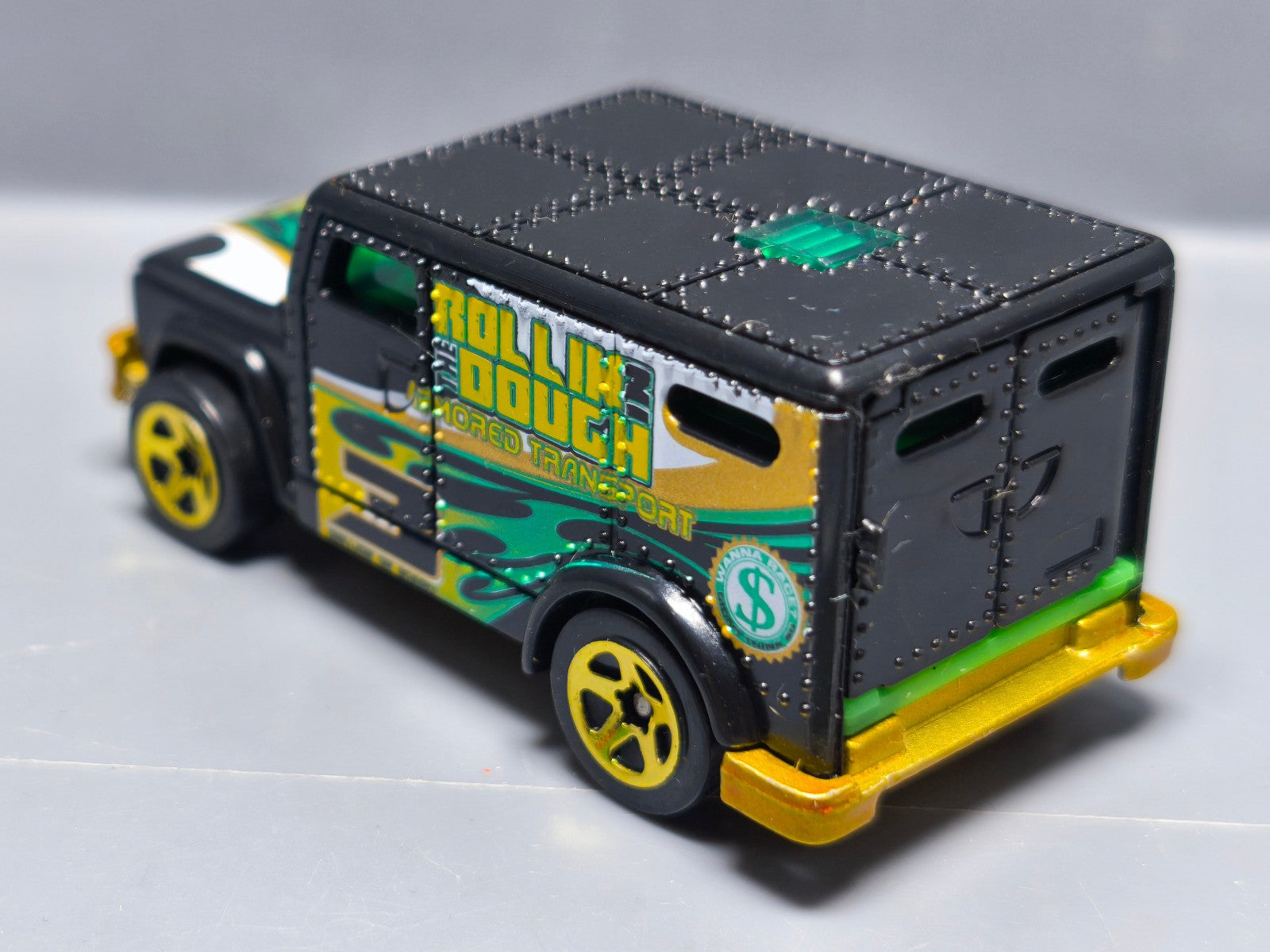 Hot Wheels Armored Truck Origine 5 Pack 2003  (A11)