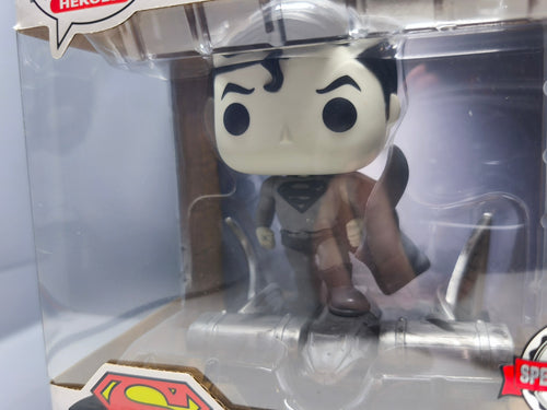Funko Pop! DC  DELUXE N° 278 Superman Jim Lee SPECIAL EDITION (et)