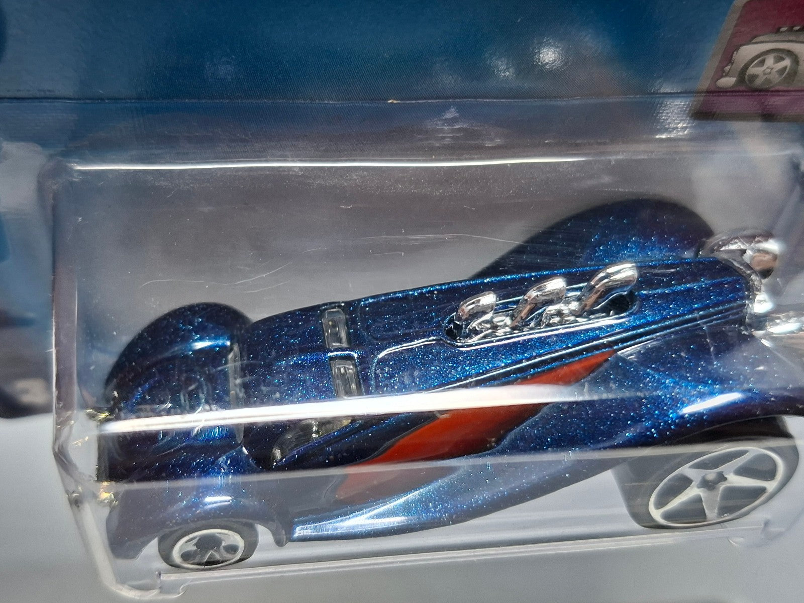 Hot Wheels Grandy lusion 2004-017 (CP04)