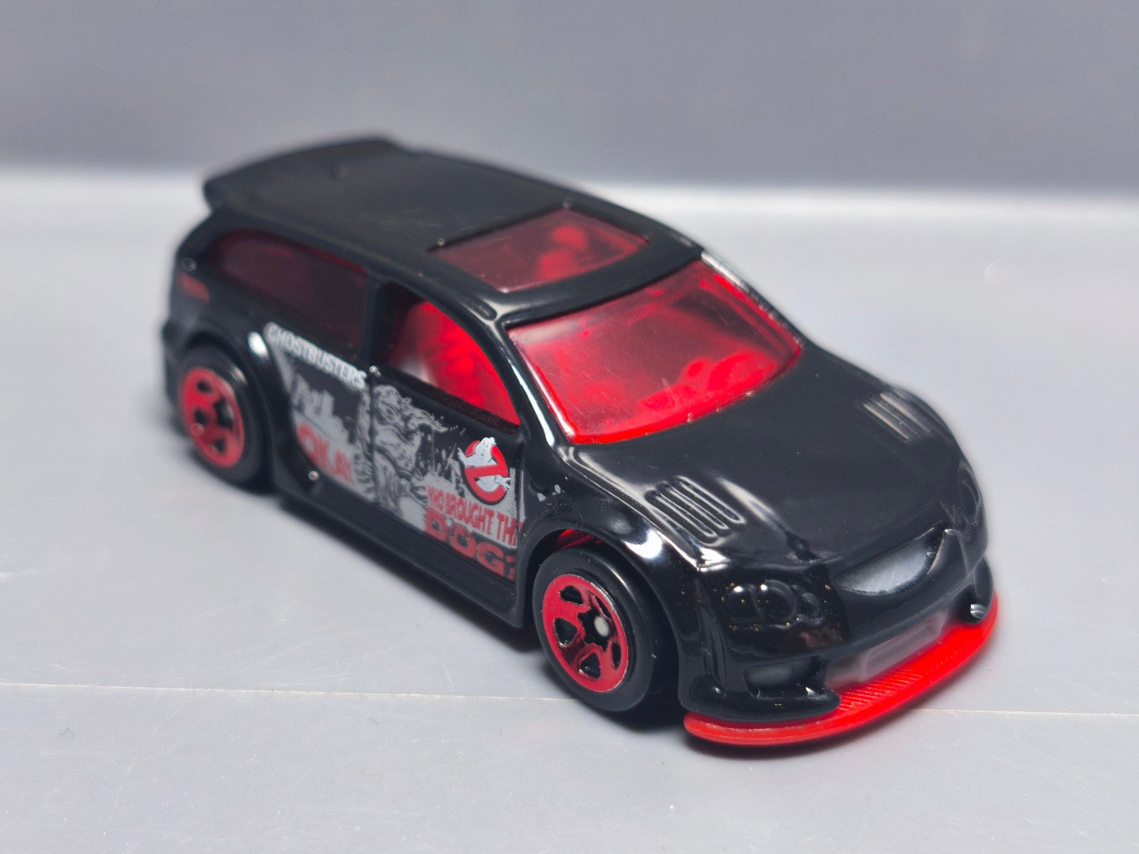 Hot Wheels 2017 Ghostbusters  Audacious   (A02)