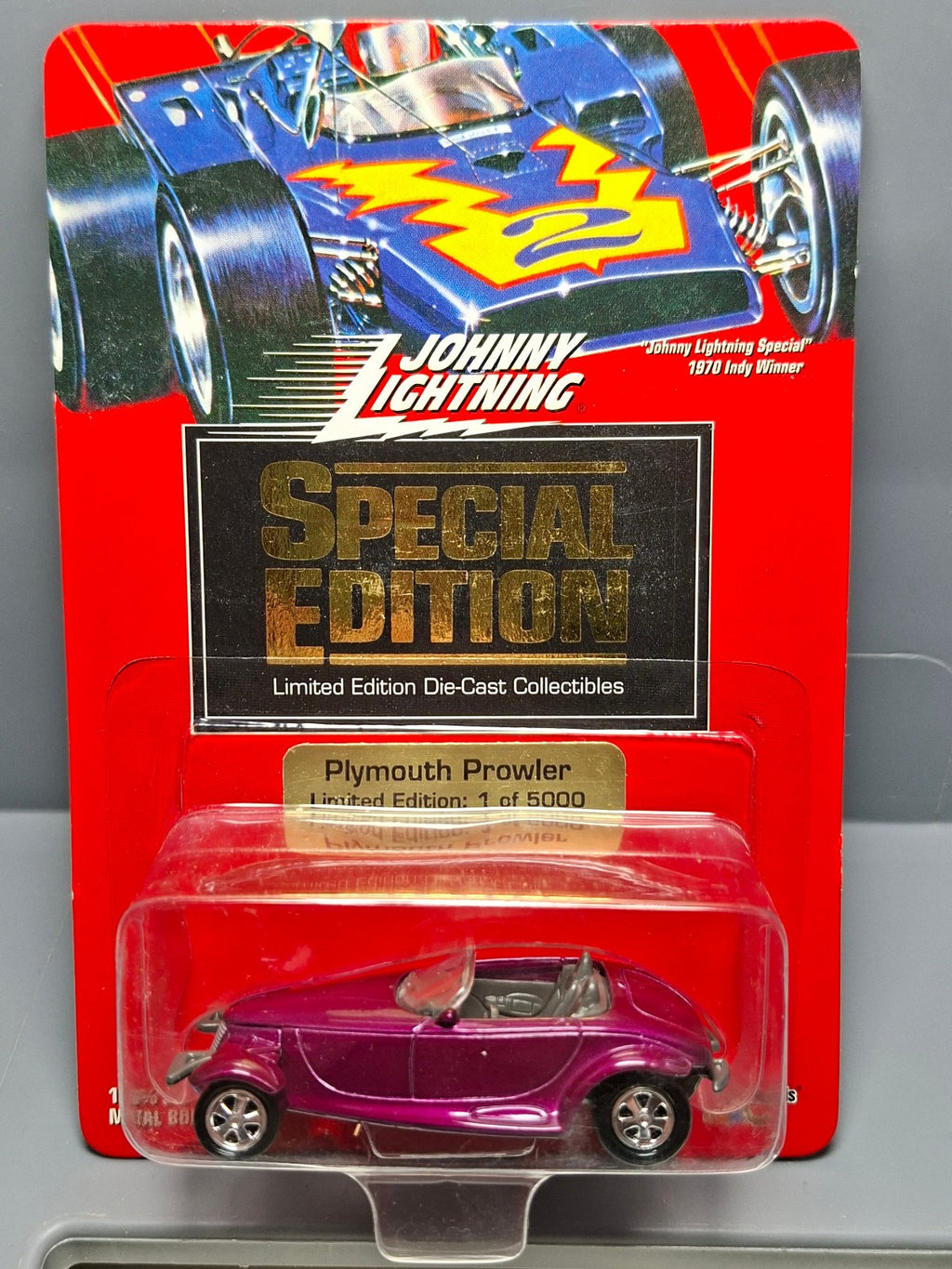 Johnny Lightning Spécial edition Plymouth prowler   (CP14)