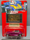 Johnny Lightning Spécial edition Plymouth prowler   (CP14)