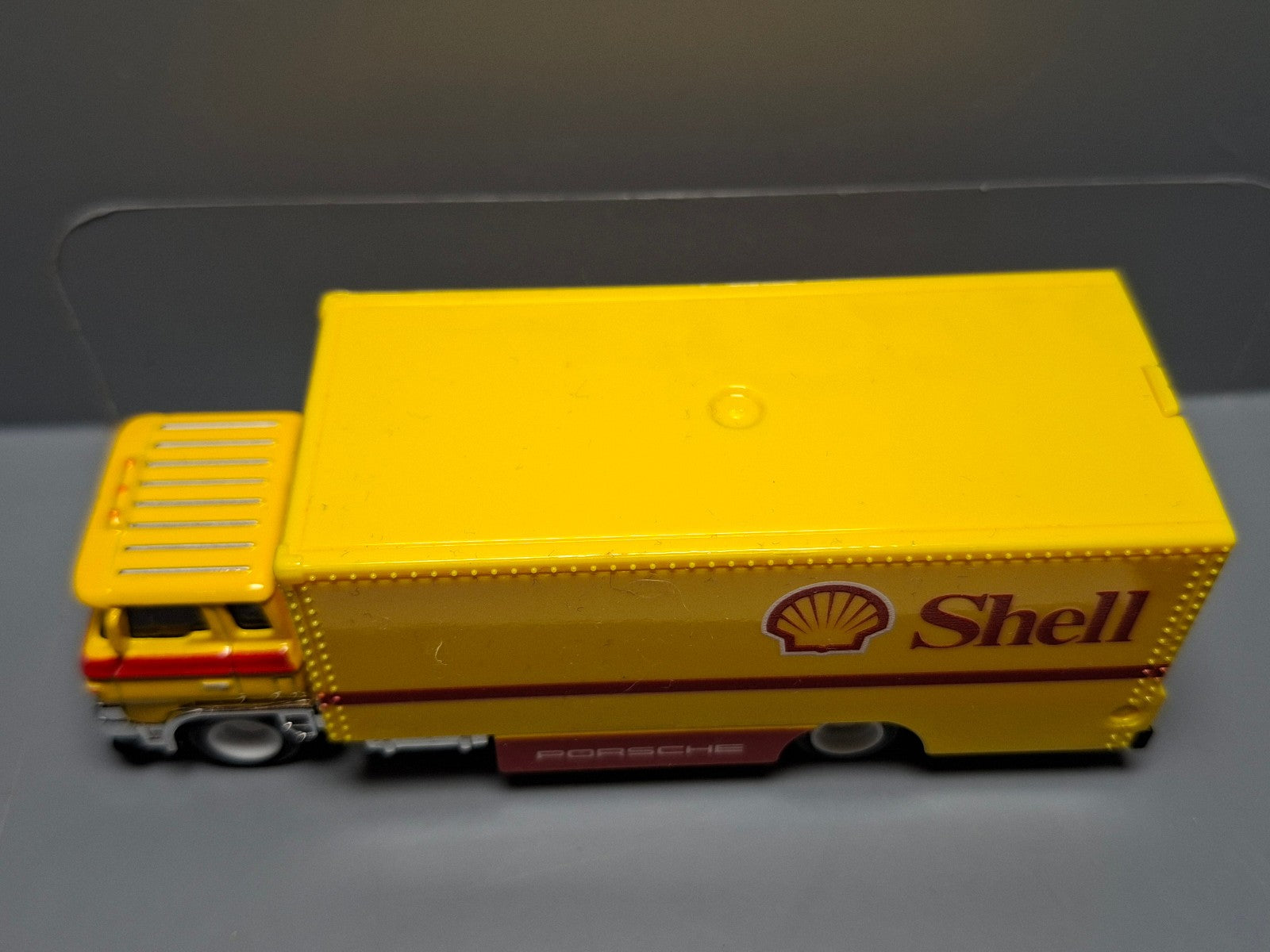 Hot Wheels Team transport #45 Sakura sprinter Shell  (CP12)