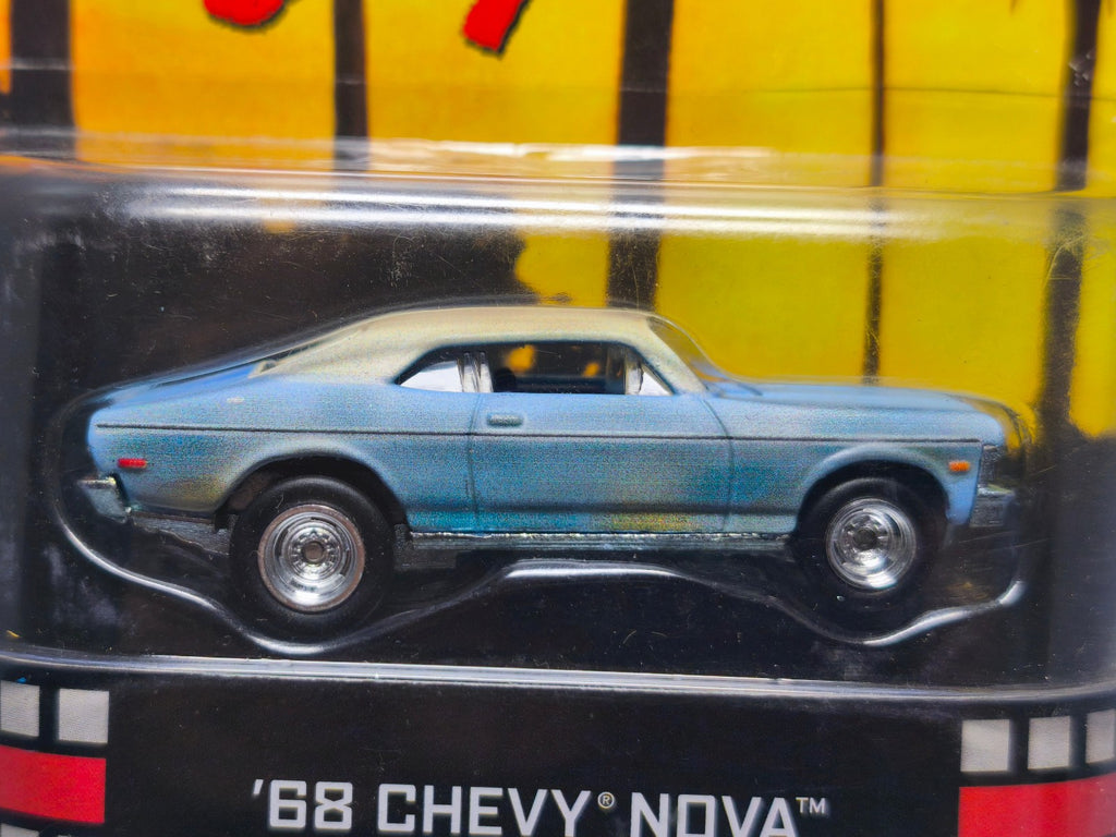 Hot Wheels 68 nova 2013 retro entertainment    (NG38)
