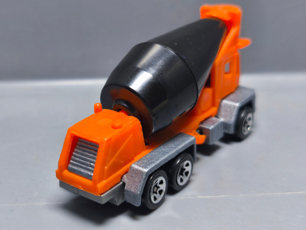 Hot Wheels 1997 exclusive europe Mighty rig (A36)
