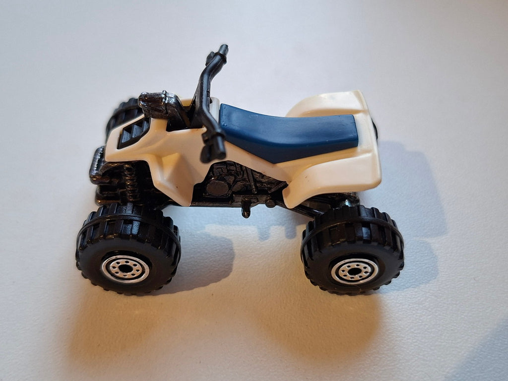 Hot Wheels Suzuki quadracer 1991-129   (A08)