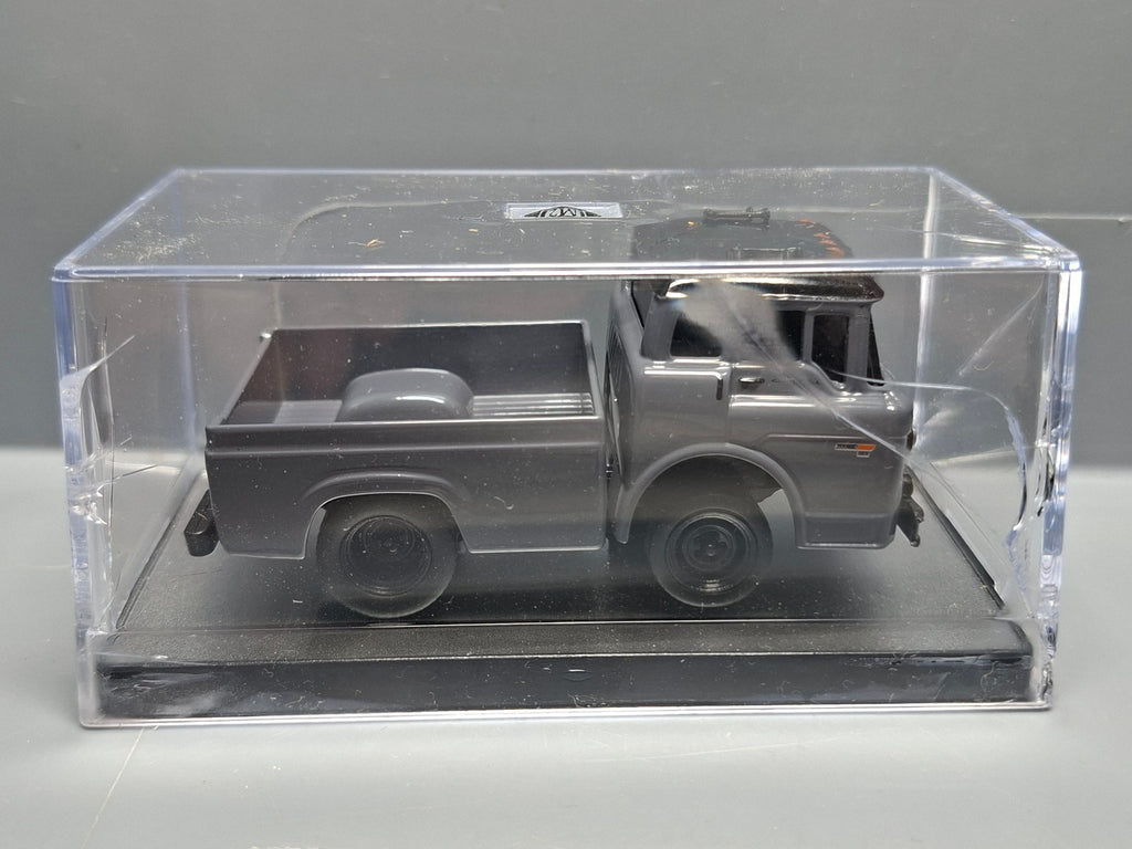 M2 Machines Details 1970 Ford C-600  (CP20)