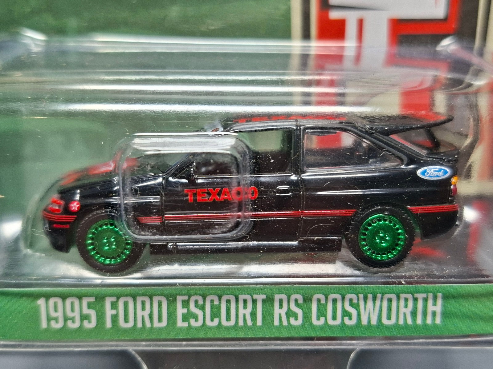 Greenlight Running On Empty 1995 Ford Escort RS Cosworth Texaco Chase  (NG17)