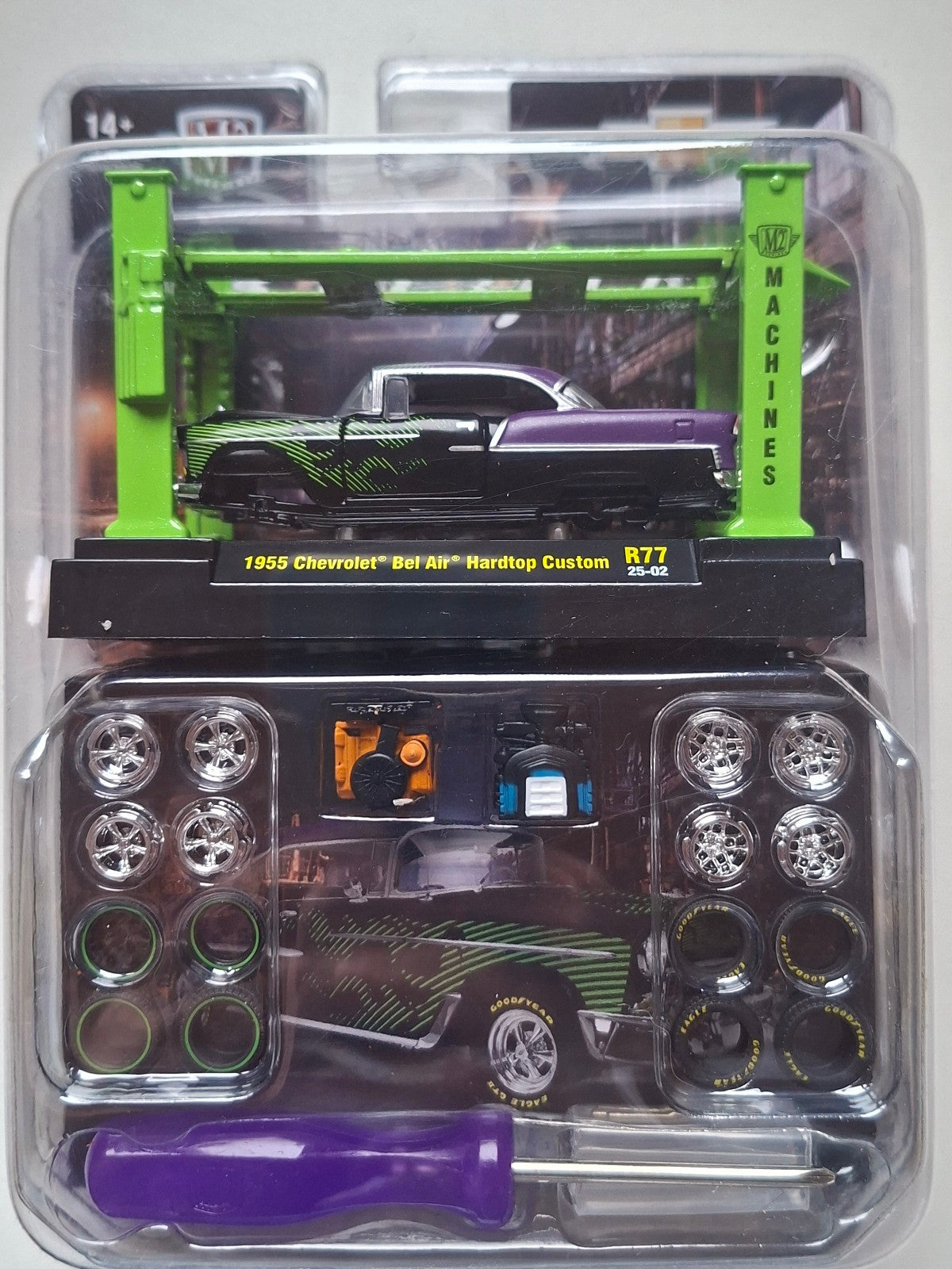 M2 Machines Model Kits Release 77 1955 Chevrolet Bel Air Hardtop Custom (NG57)