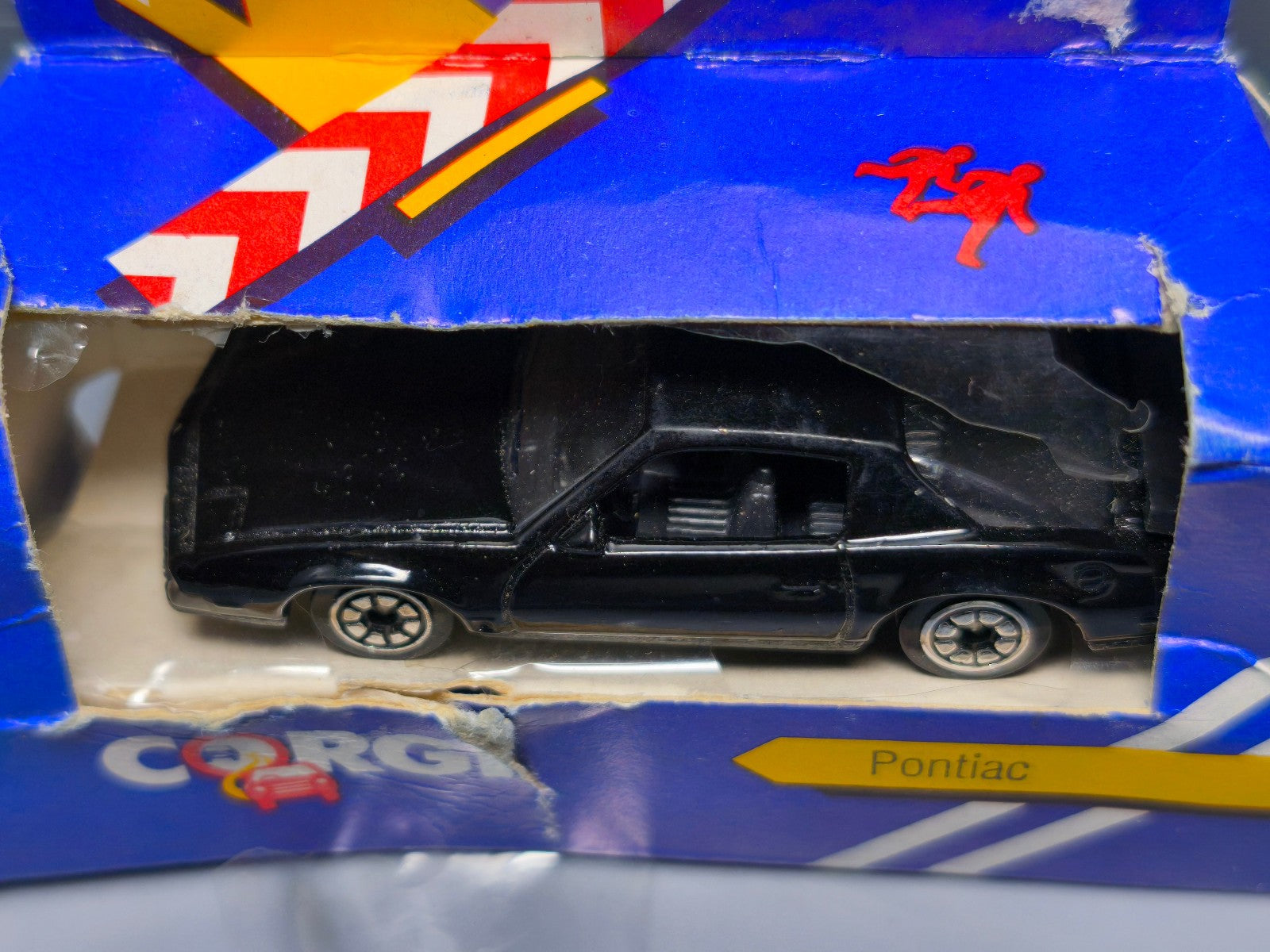Corgi Pontiac Firebird boite et bulle abimées (NP14)
