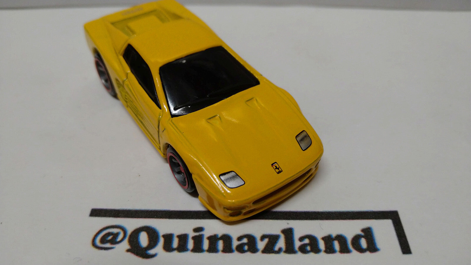 Hot Wheels 2008 Ferrari racer  Ferrari F512M   (A36)