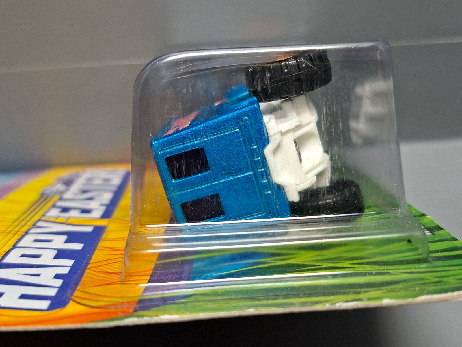Hot Wheels  2016 happy easter exclusive Walmart  Monster dairy delivery (NP11)