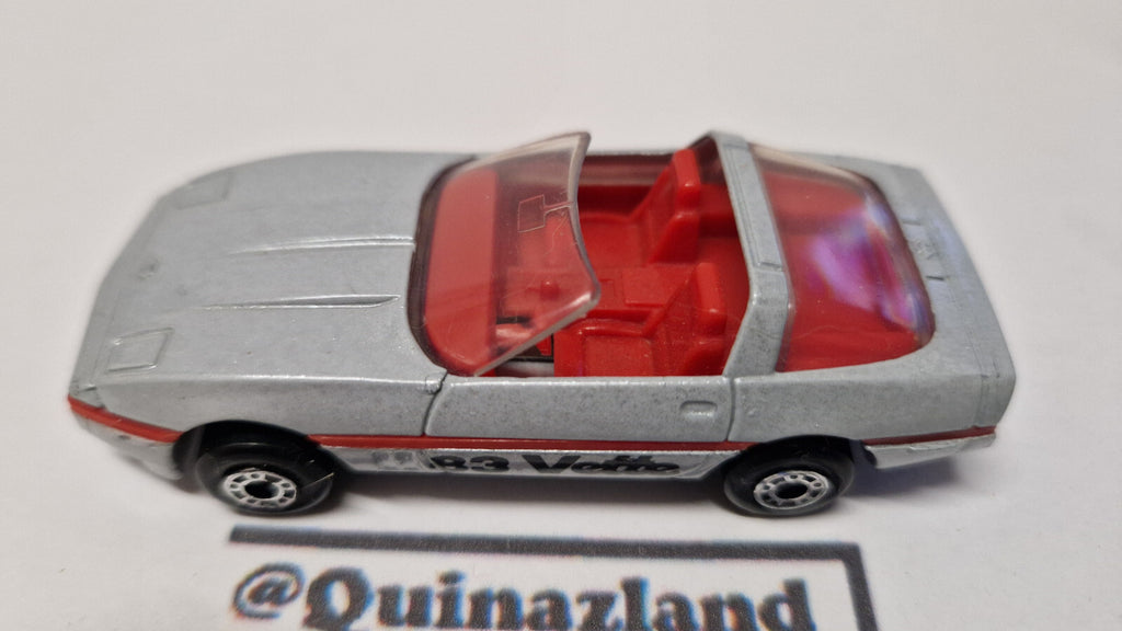 Matchbox 1982 mainline  83 corvette version grise claire   (A01)