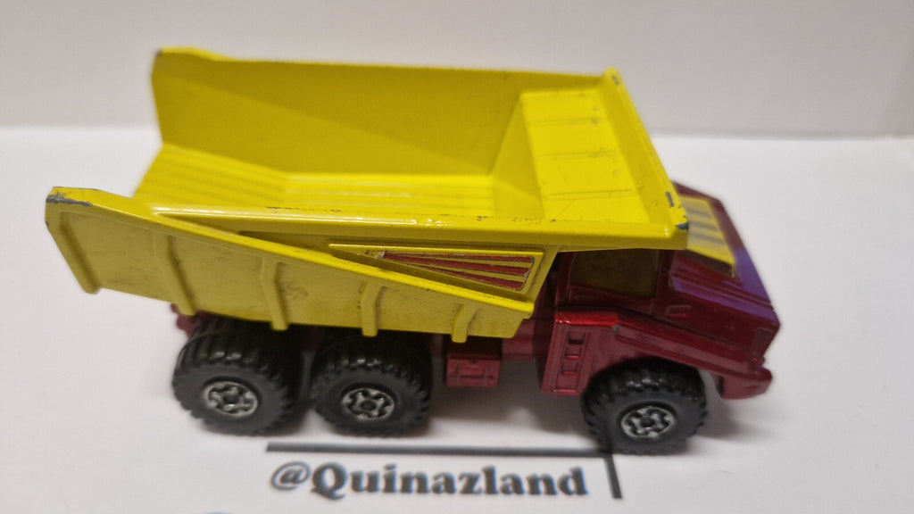 Matchbox  Super kings Big tipper   (NP14)