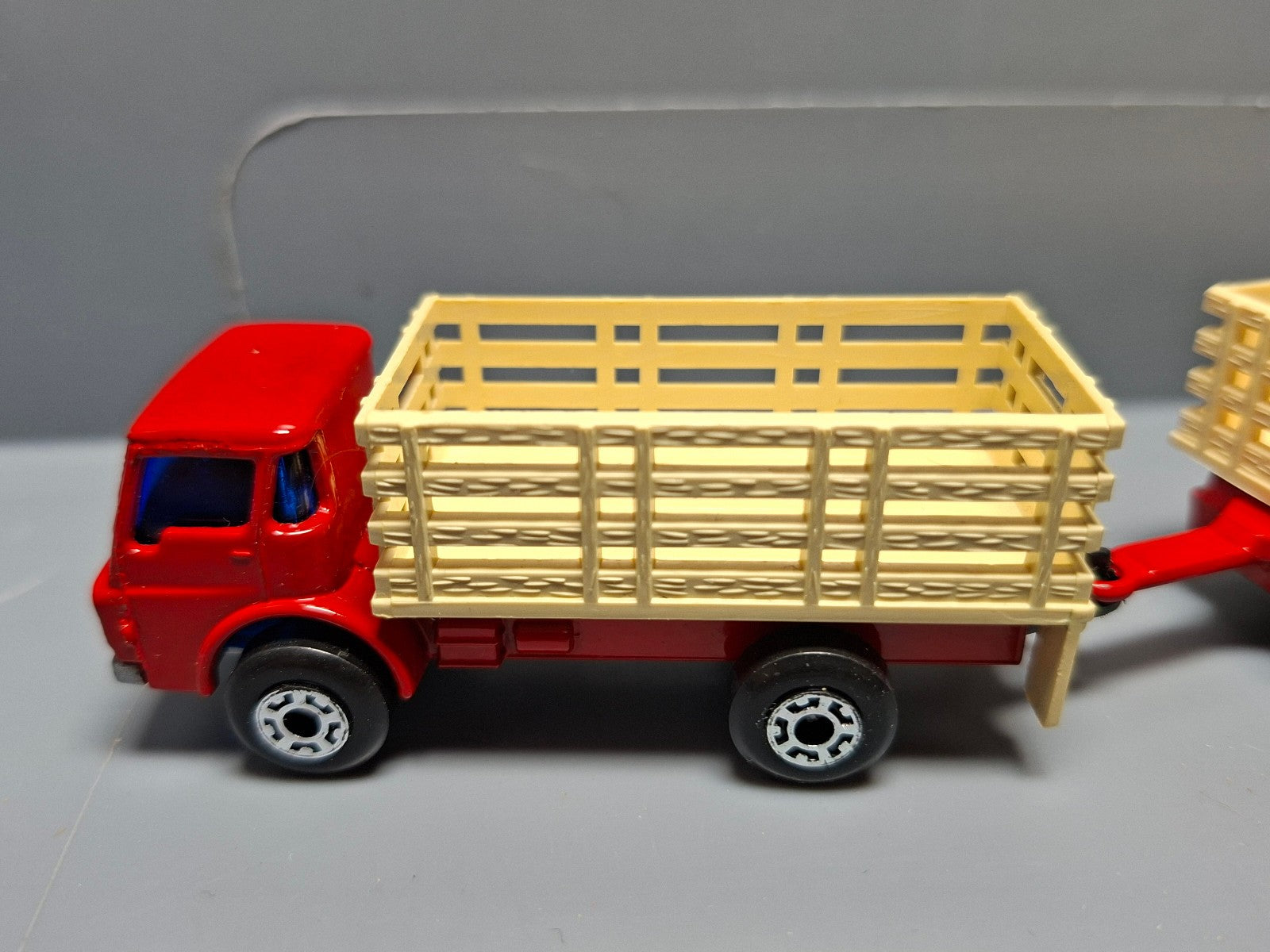 Matchbox 1978 farm set Cattle truck + trailer     (CP02)