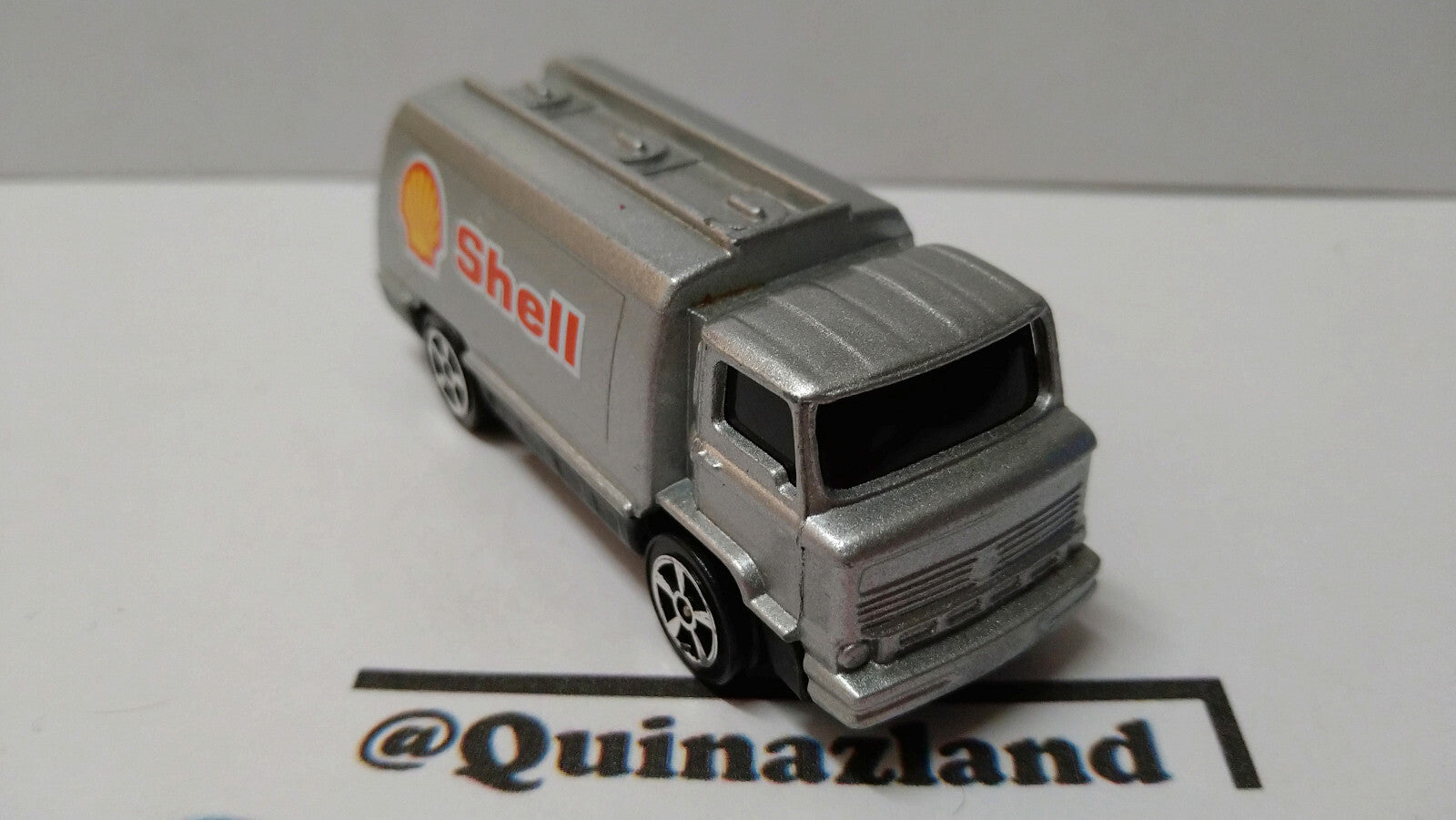 Corgi juniors  Petrol tanker  (A13)