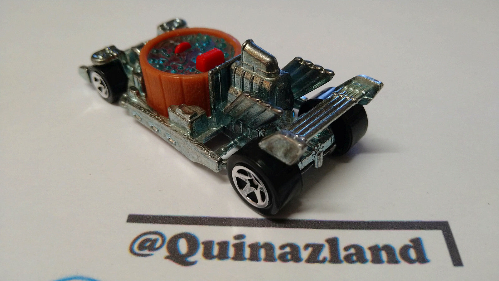 Hot Wheels Hot tub 2006-026 version 5sp (A13)