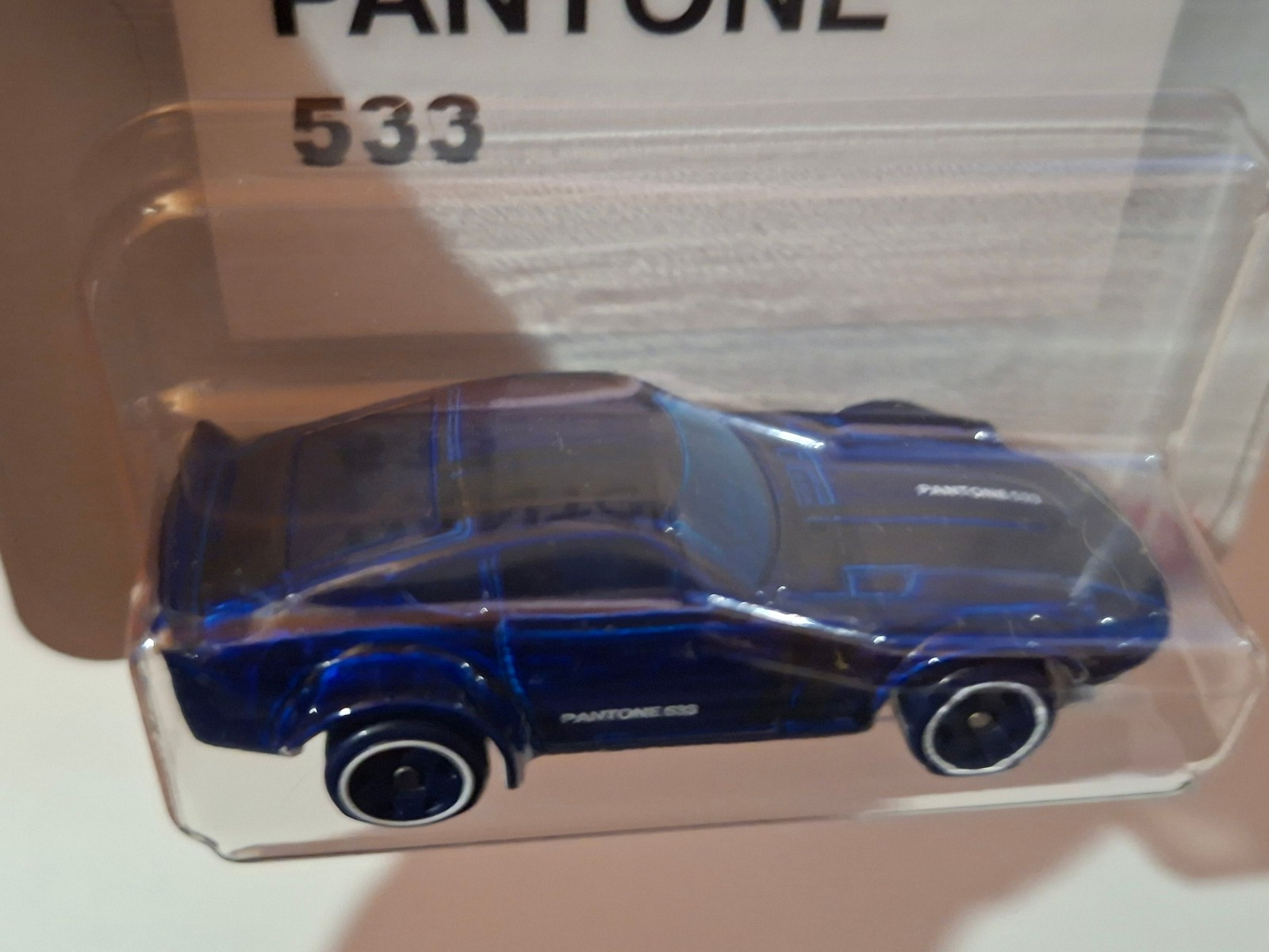 Hot Wheels 2026 Pantone Mix A Nissan Fairlady Z   (NP29)