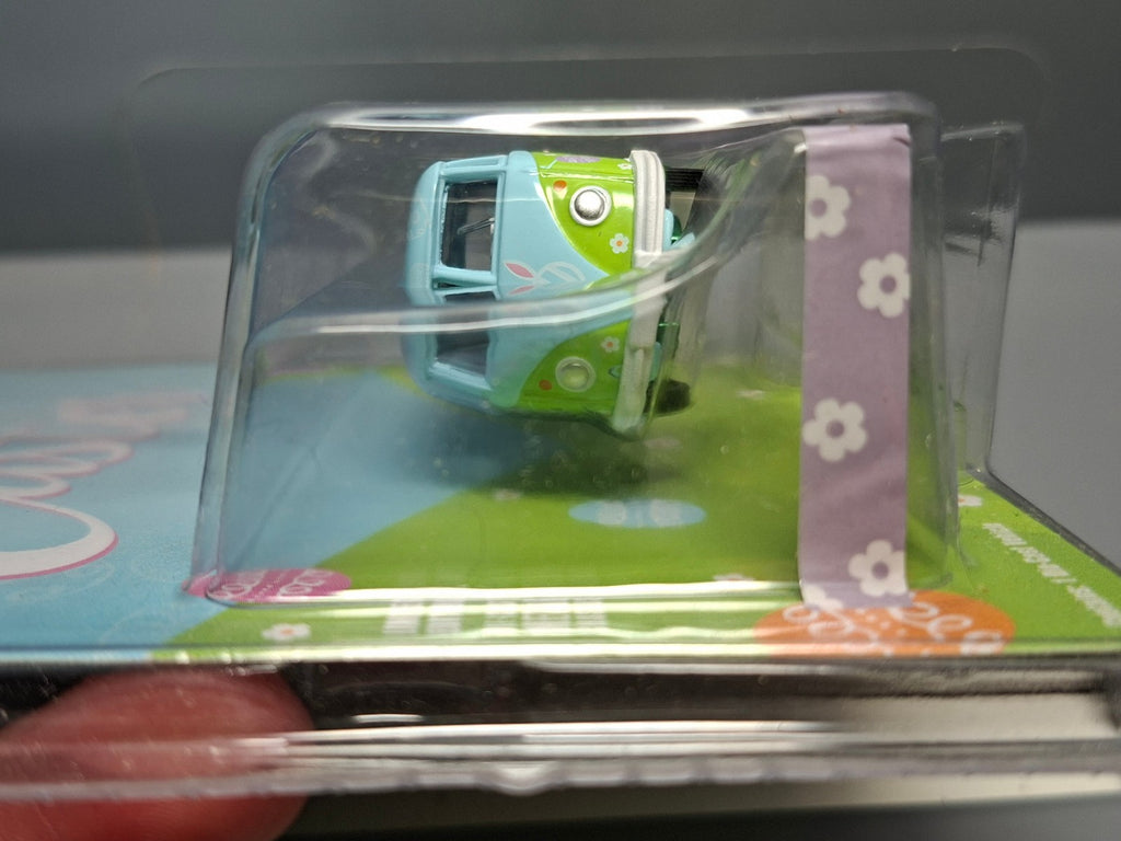 Greenlight Exclusive Volkswagen Panel Van  Chase Green Wheels  (NG23)