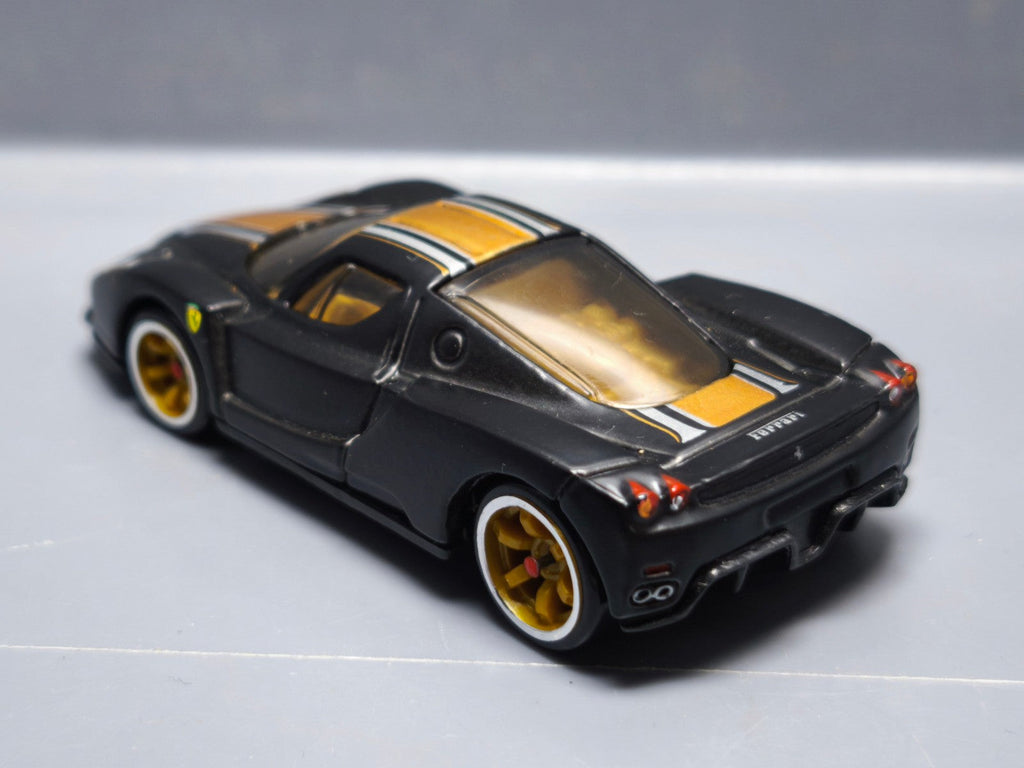 Hot Wheels 2007 Ferrari racer Enzo (A12)