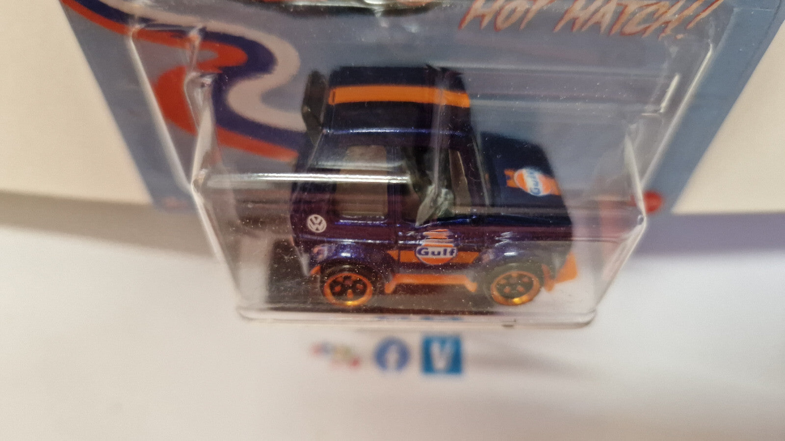Hot Wheels 2025 Noppo Gulf racing Tooned Volkswagen golf MK1    (NP17)