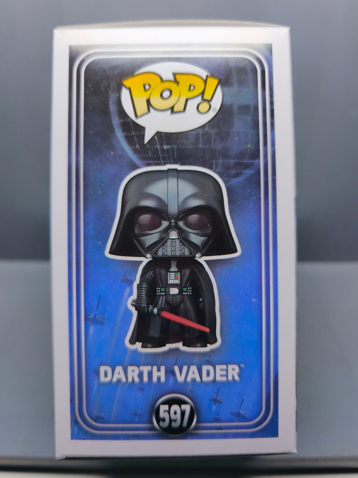 Funko Pop!  STAR WARS  N° 597 Dark Vador (F28)