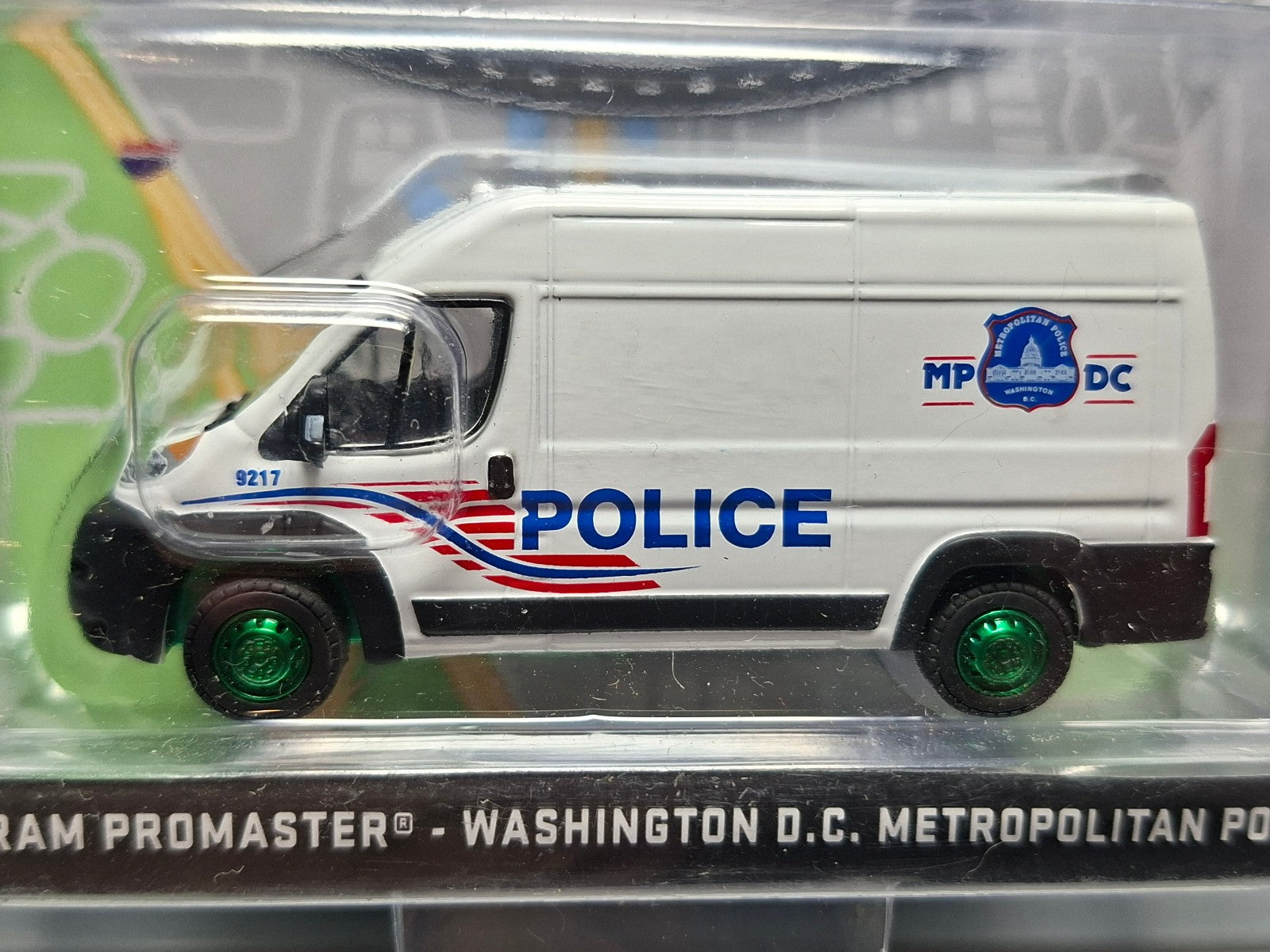 Greenlight Route runners 2017 RAM promaster  Chase (NG46)