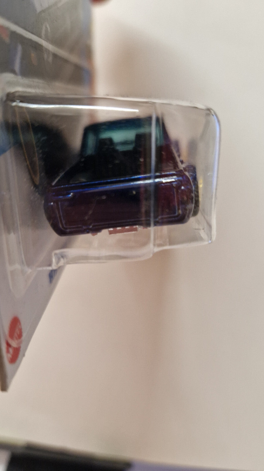 Hot Wheels 1975 datsun Sunny truck (B120) $TH 2025-093     (NP17)