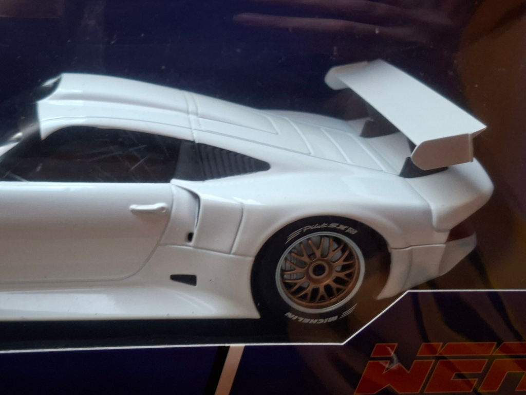 WERK83 1/18 Porsche 911 GT1 PLAIN BODY VERSION 1996