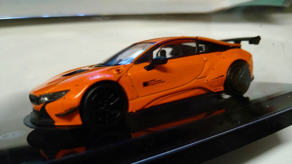 Para64 2018  Liberty Walk BMW i8 (NP41)