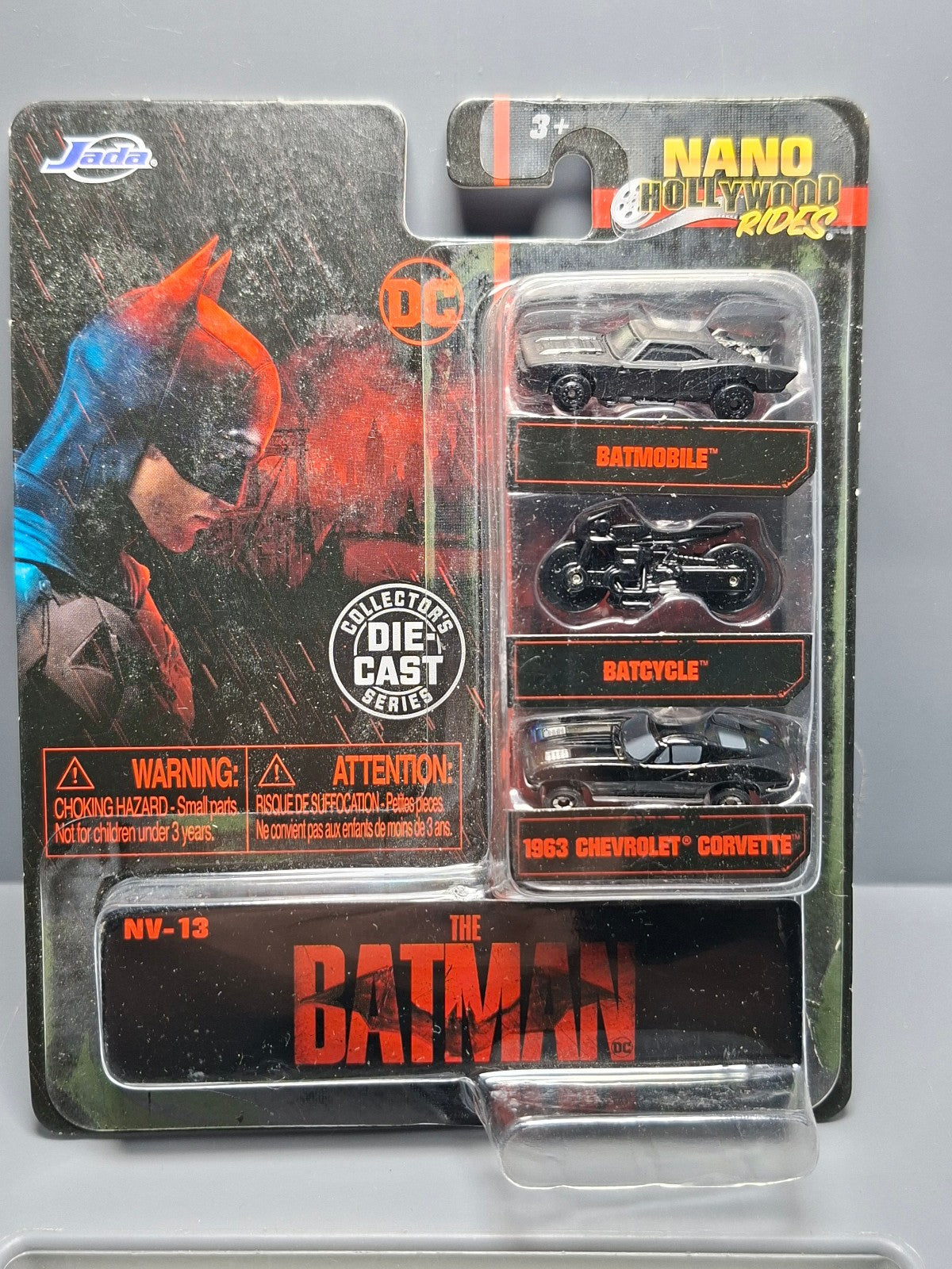 Jada Nano 2022 Hollywood rides  Batmobile batcycle 1963 Chevrolet   (NG07)