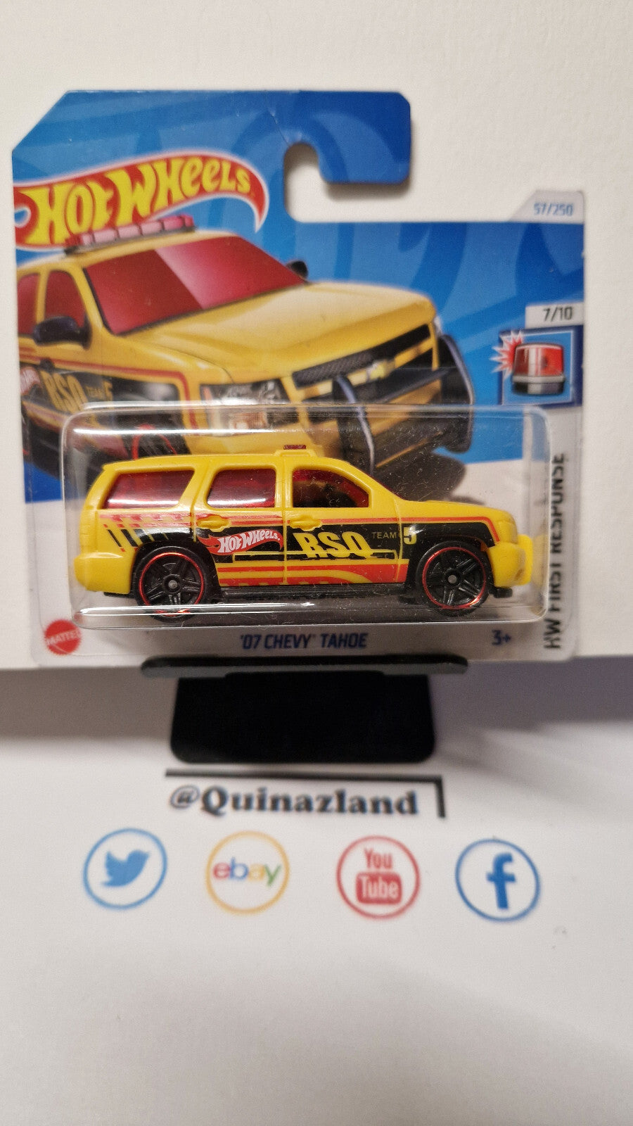 Hot Wheels '07 chevy tahoe   2024-057   (NP28)