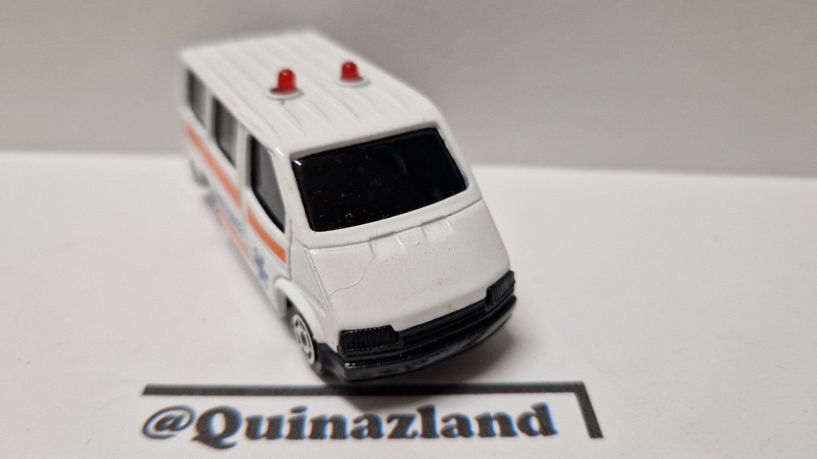 Majorette 1989 Sonic flashers Ford transit ambulance ⚠️ le système sonic   (A24)
