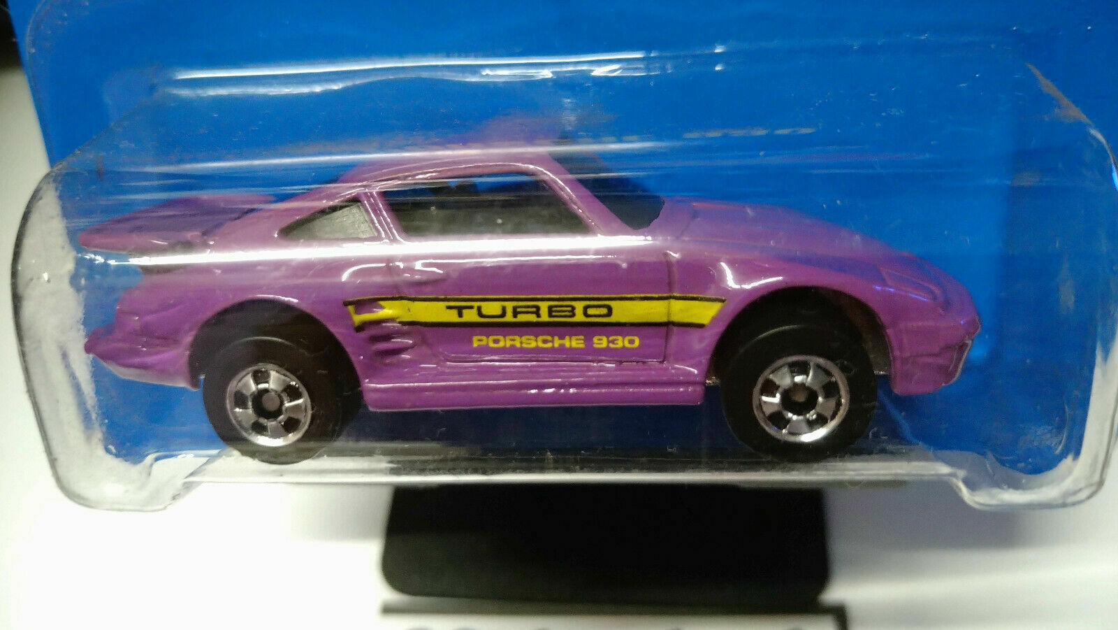 Hot Wheels 1991 blister international  Porsche 930 (NP41)