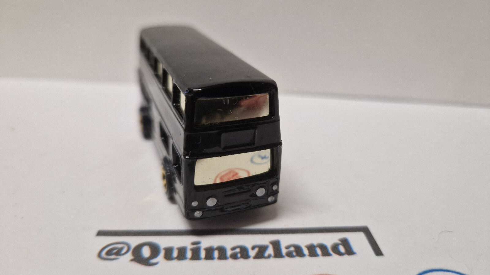 Hot Wheels 1996 FAO Schwarz gold série collection IlI London bus  (A21)