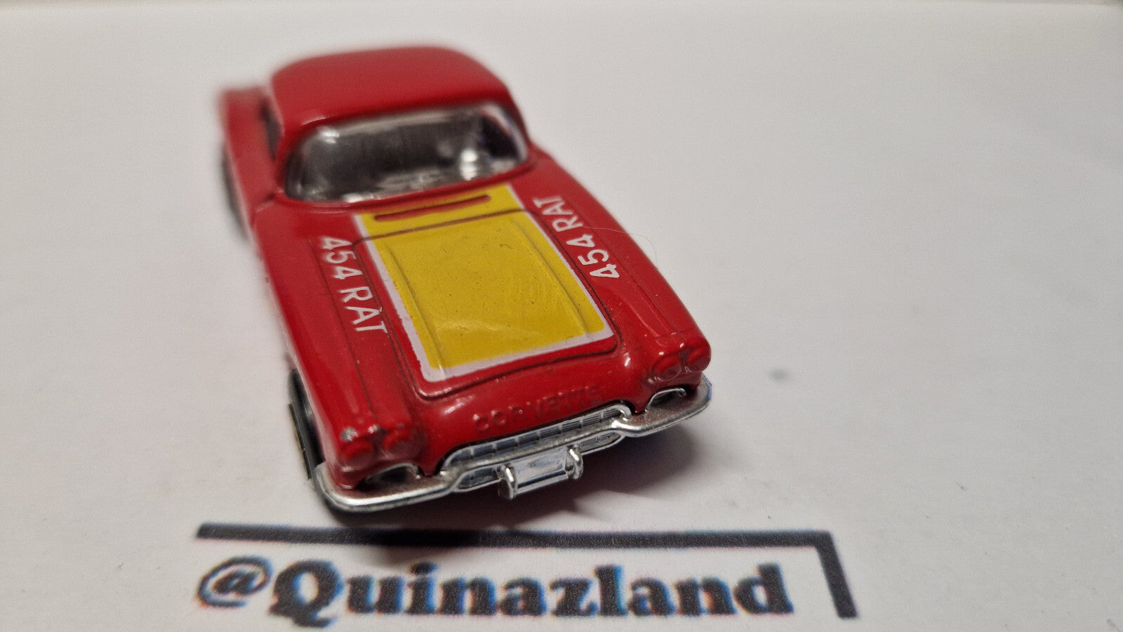 Matchbox 1983 mainline  1962 chevrolet corvette version jantes gold  (A06)