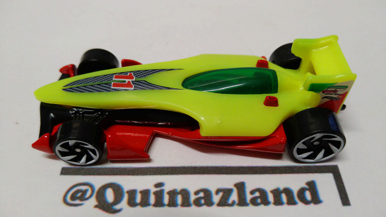 Hot Wheels Speedy Pérez 2017-023  (A11)