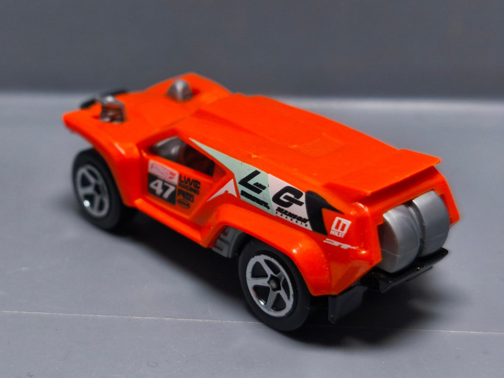 Hot Wheels Land crusher 2014-115  (A32)