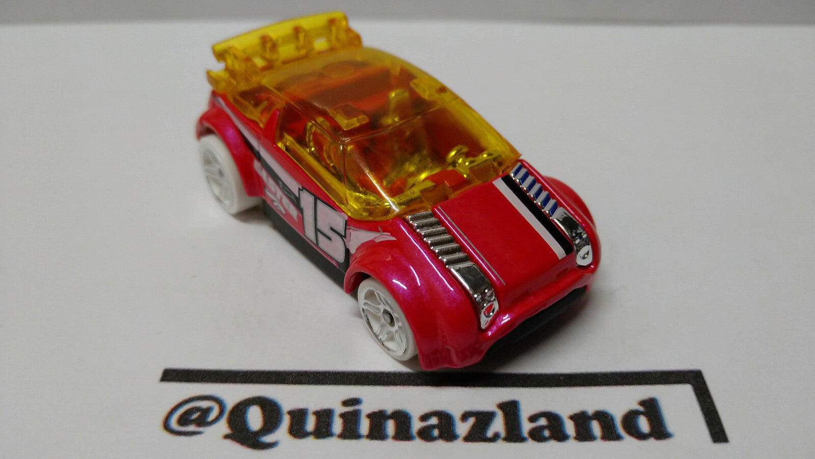 Hot Wheels Super gnat 2015 happy Easter exclusive Walmart  (A12)