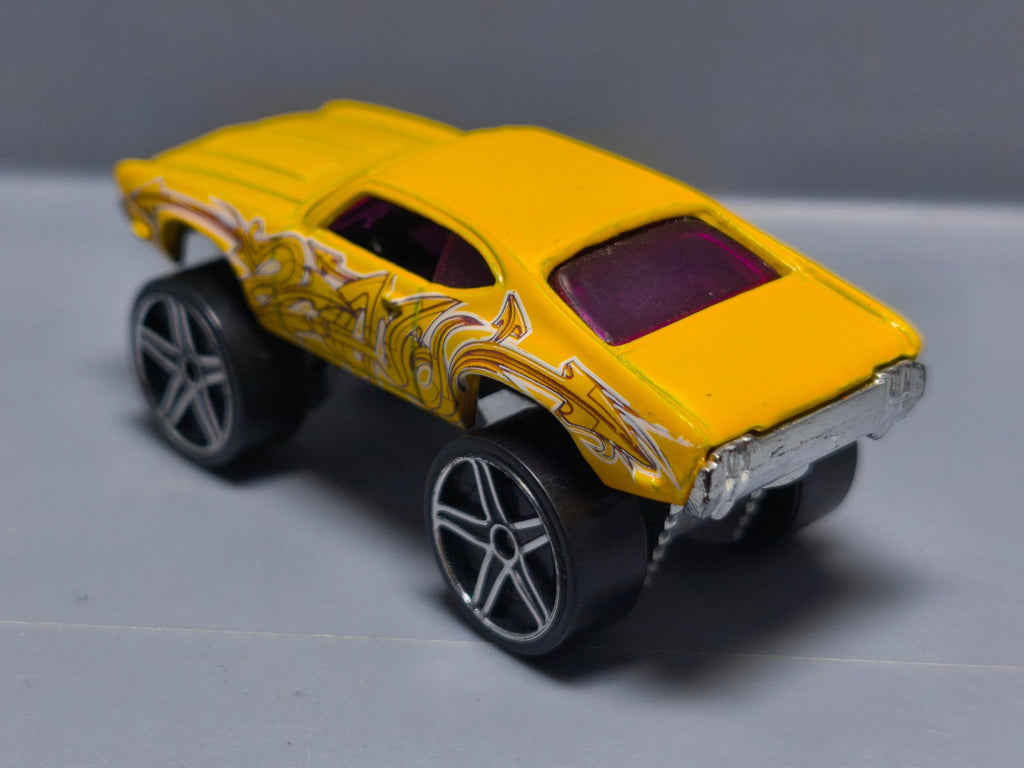Hot Wheels Olds 442 2013-034 (A04)