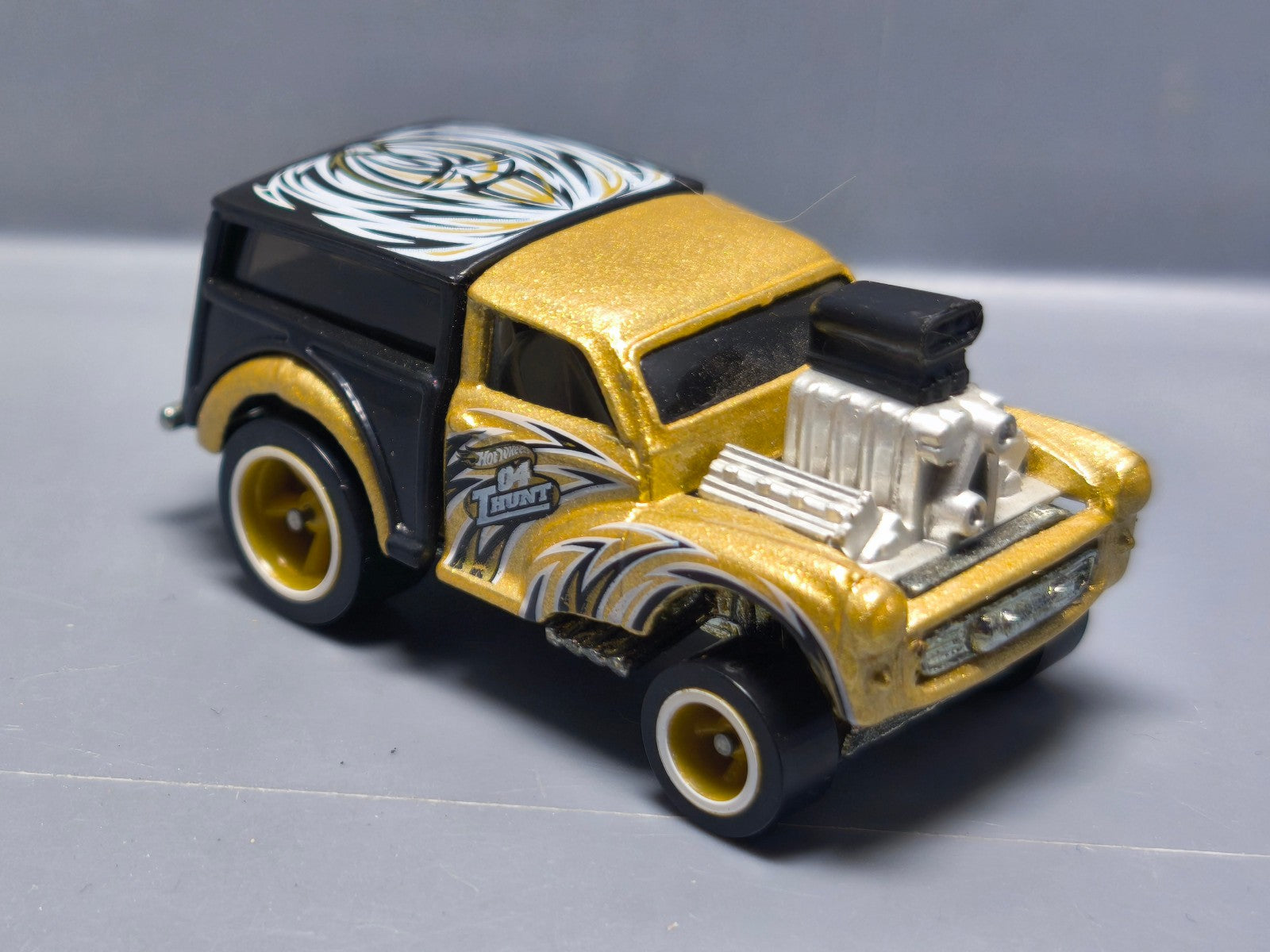 Hot Wheels  Morris wagon version co-mo tampo inversée 2004-118  (A13))
