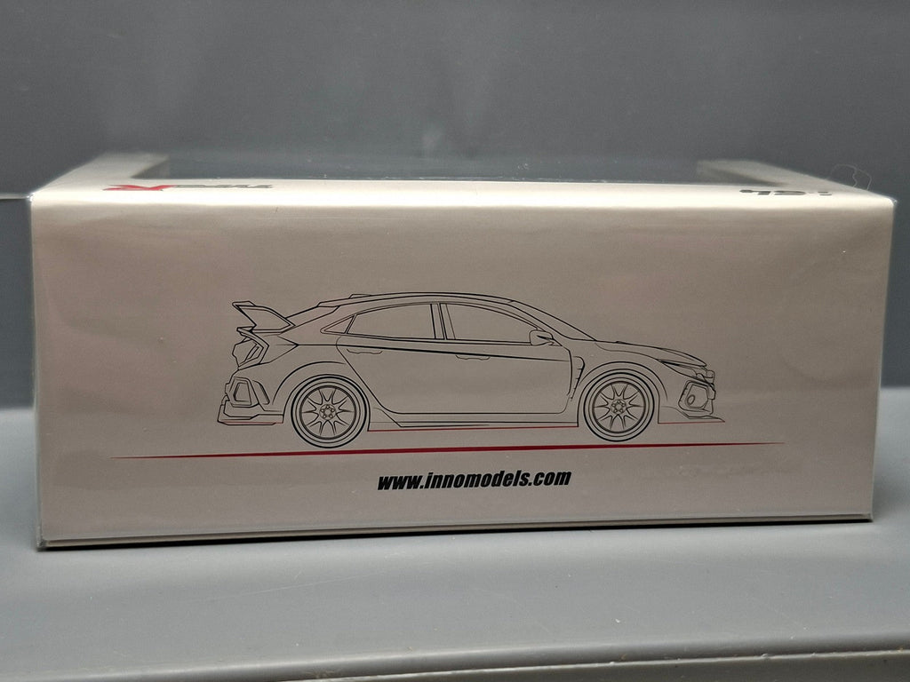 INNO64 Honda Civic Type-R (FK8), white (CP15)