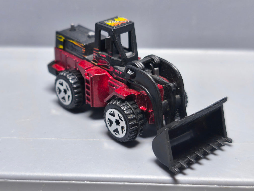 Hot Wheels 2002 mainline 186 Wheel loader  (A38)