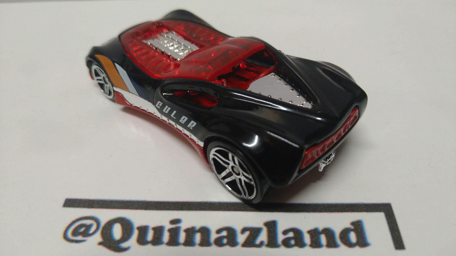Hot Wheels Cul8r version exclusive kmart 2004-070   (A36)