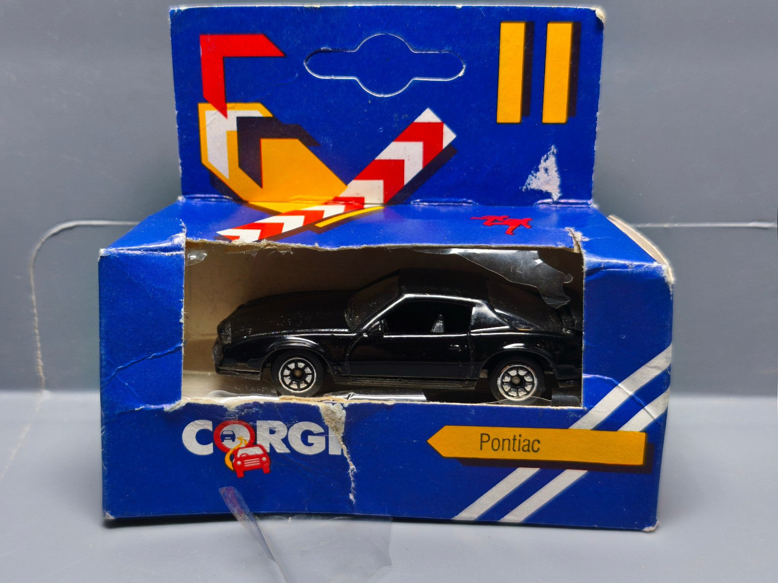 Corgi Pontiac Firebird boite et bulle abimées (NP14)