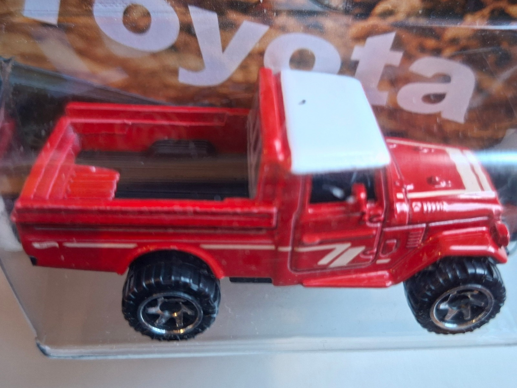 Hot Wheels 2025 Toyota TOYOTA LAND CRUISER   (NP49)